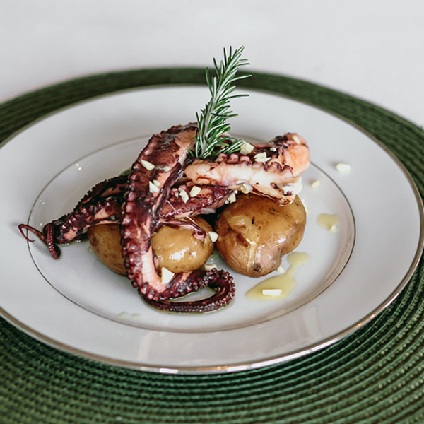 Lagareiro Octopus (Portuguese recipe)
